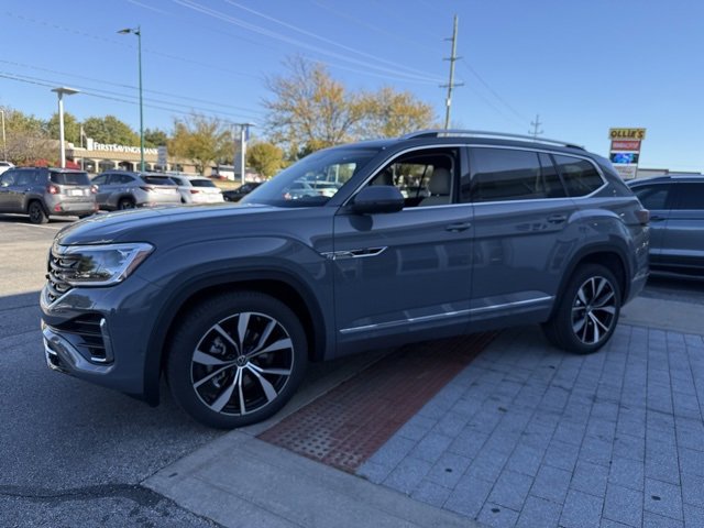 New 2026 Volkswagen Atlas SEL Premium R-Line image 3