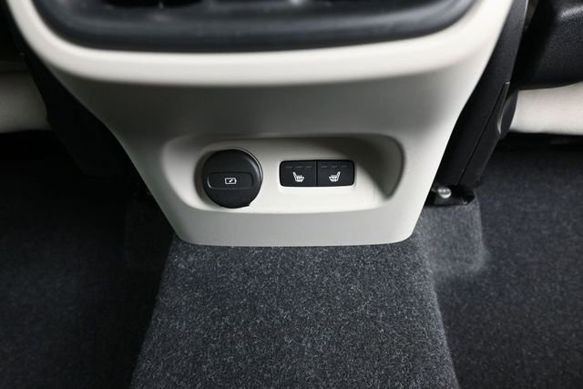 Used 2023 Volvo XC40 B5 Plus w/ Protection Package Premier AWD/4WD image 32