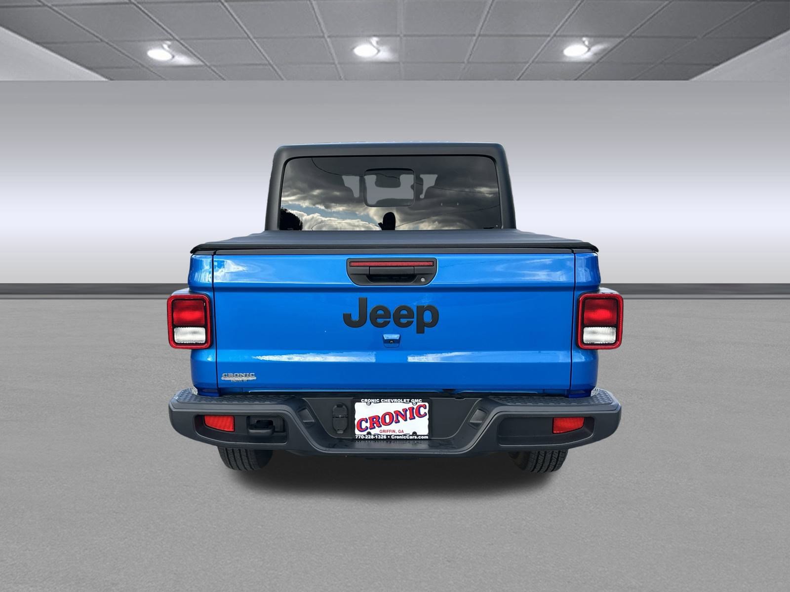 Used 2024 Jeep Gladiator Sport image 4