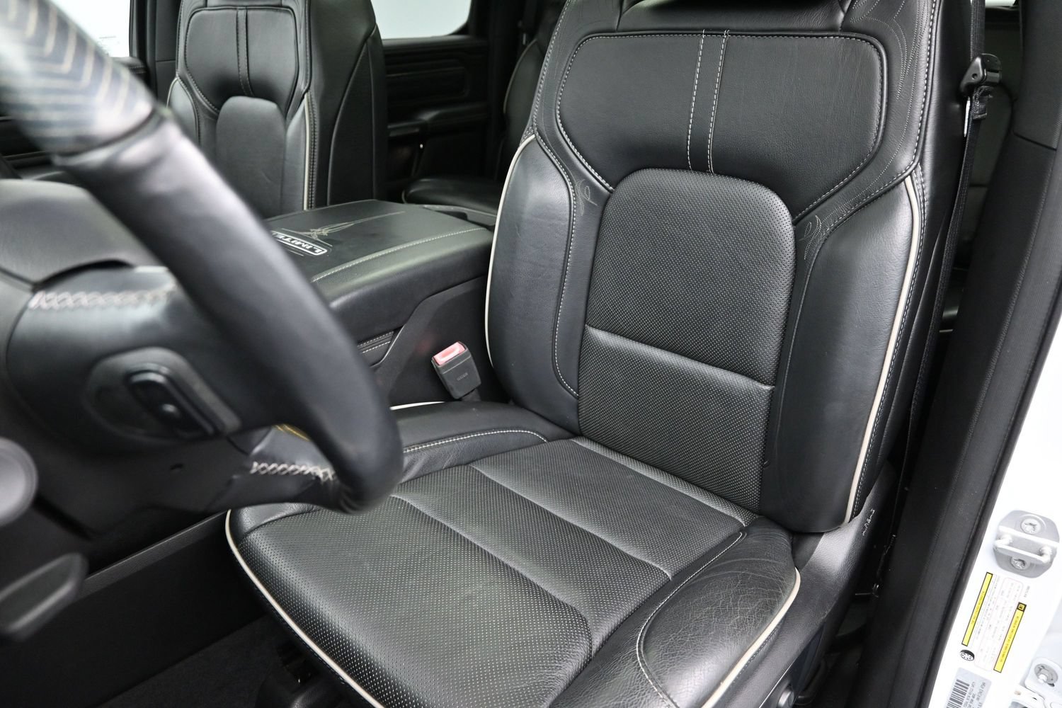 Used 2019 RAM 1500 Limited AWD/4WD image 21