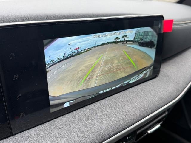 New 2026 Nissan Kicks SV FWD image 21