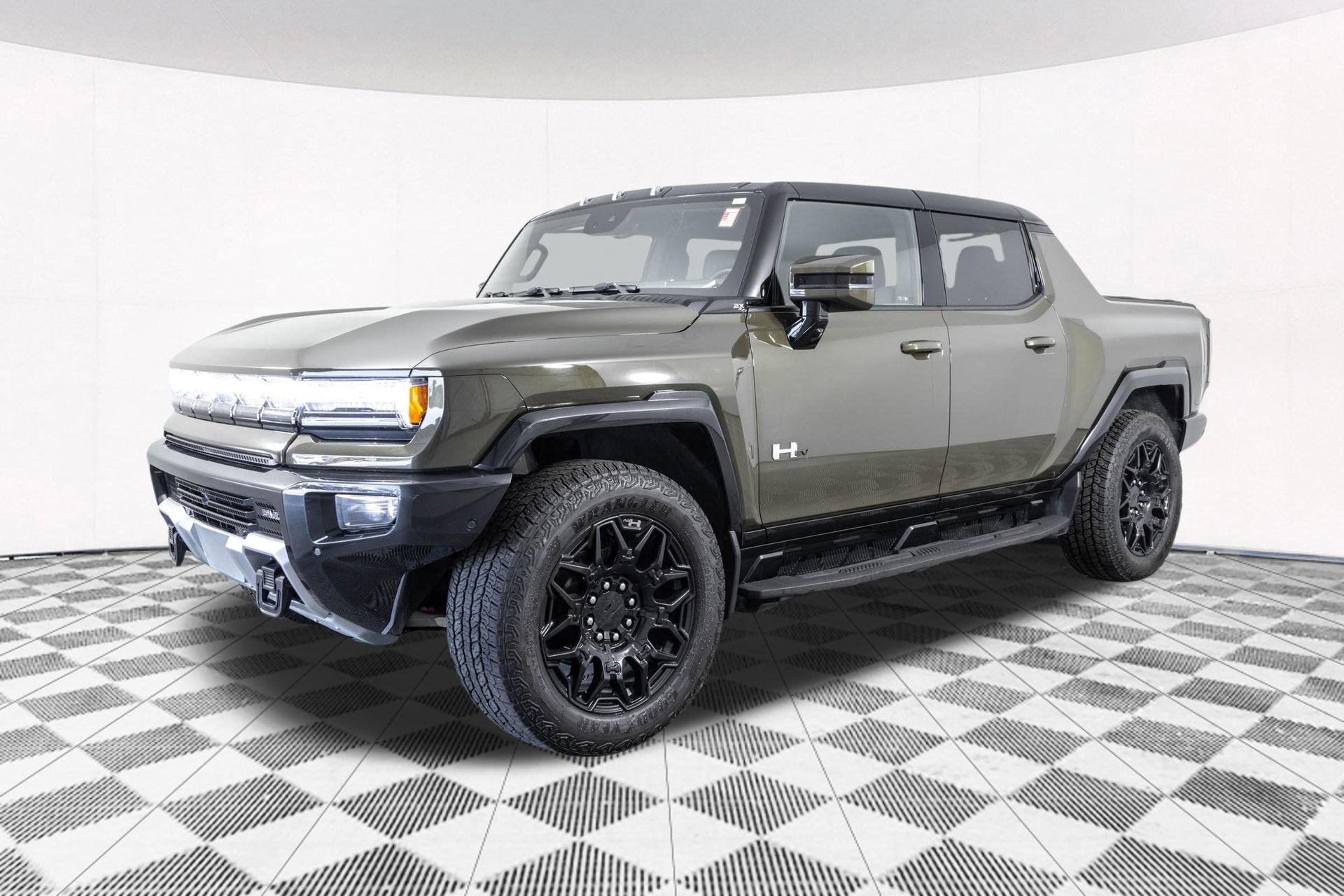 Used 2025 GMC Hummer EV 2X AWD/4WD image 14