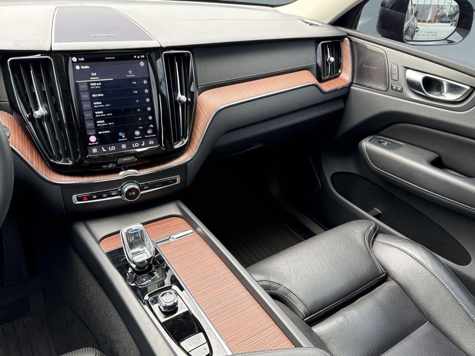 Certified 2023 Volvo XC60 B5 Ultimate image 26