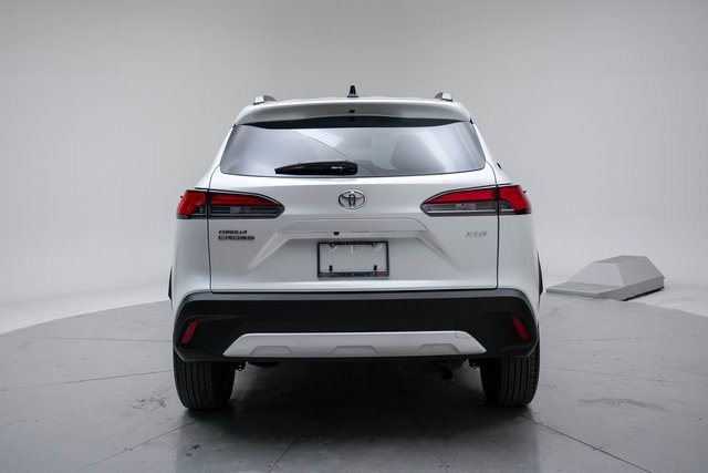Certified 2025 Toyota Corolla Cross XLE image 4
