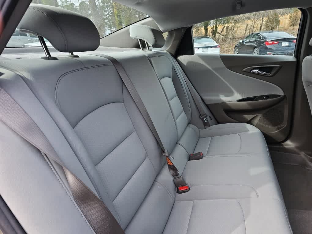 Used 2022 Chevrolet Malibu LS w/ Driver Confidence Package II FWD image 24