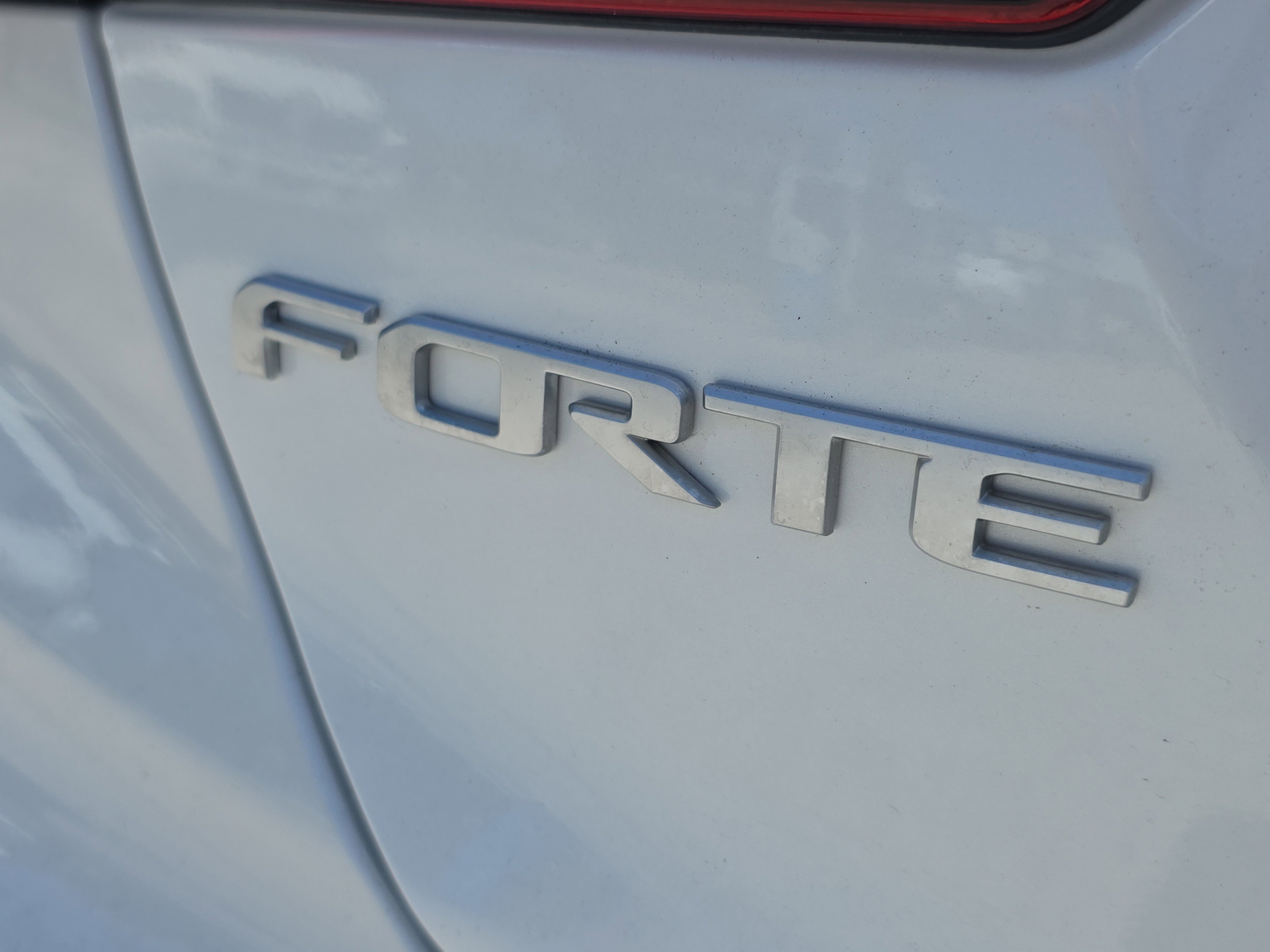 Used 2024 Kia Forte LXS FWD image 10