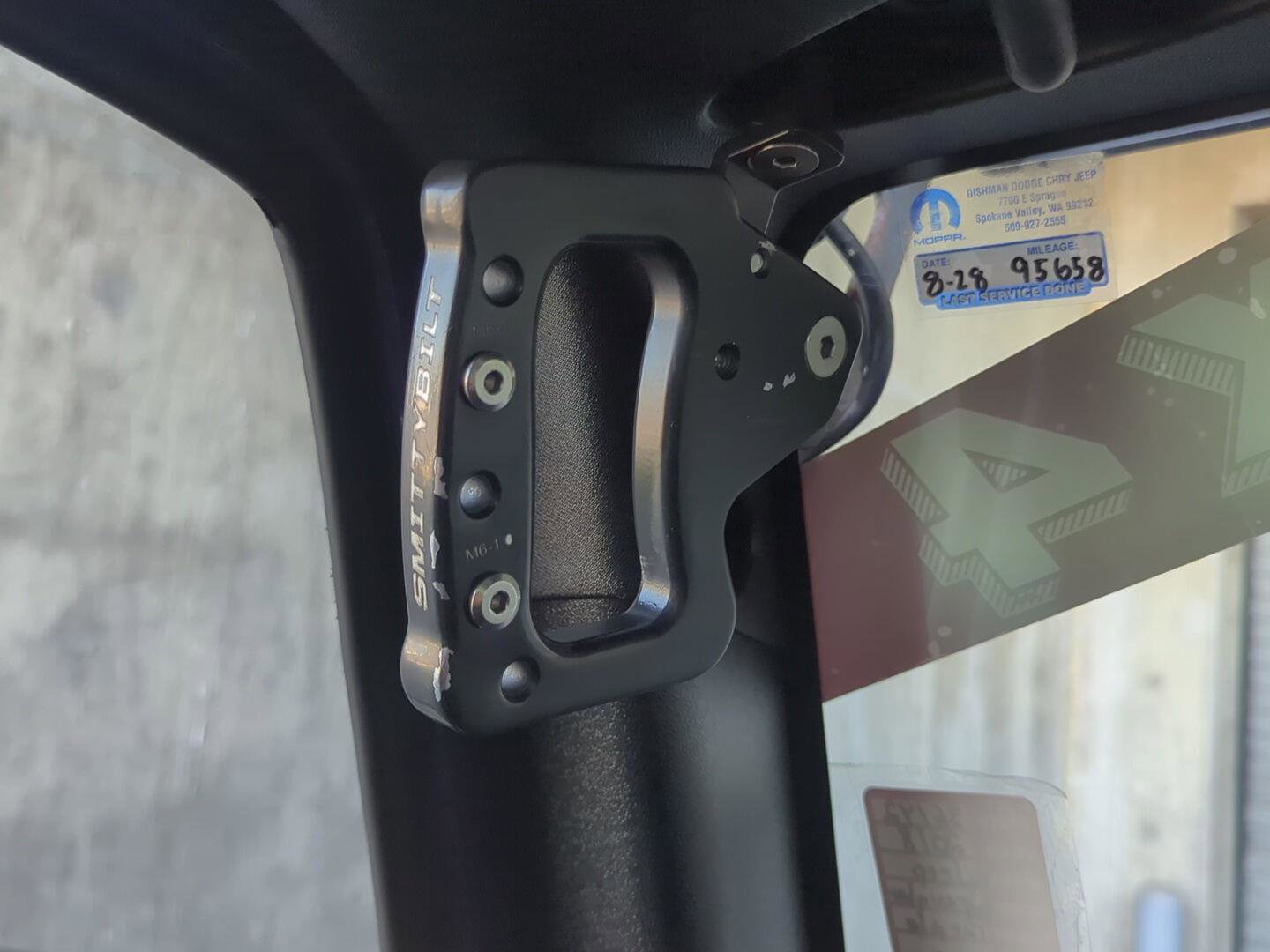 Used 2018 Jeep Wrangler Unlimited Rubicon w/ Cold Weather Group image 18