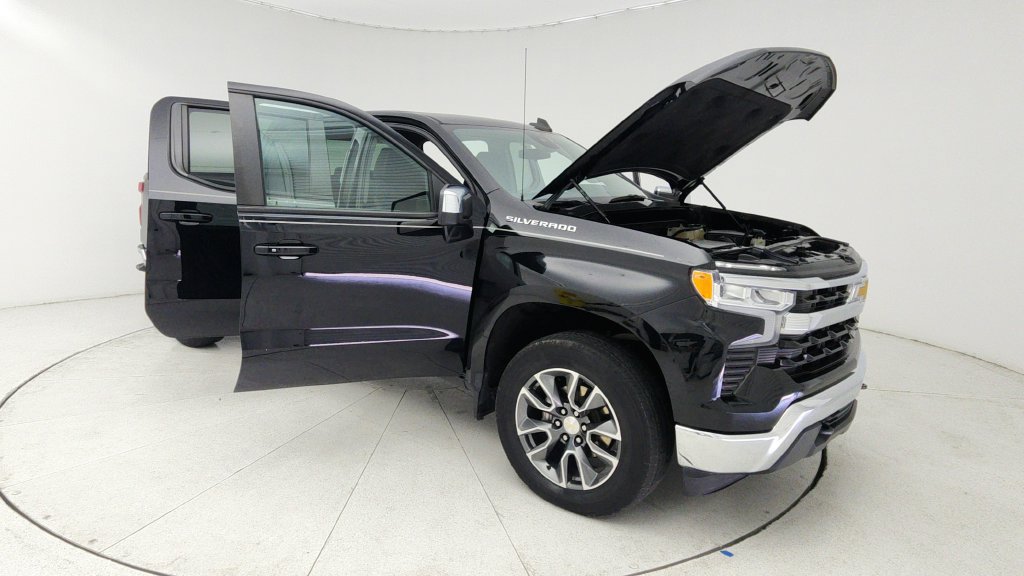 Certified 2023 Chevrolet Silverado 1500 LT AWD/4WD image 9