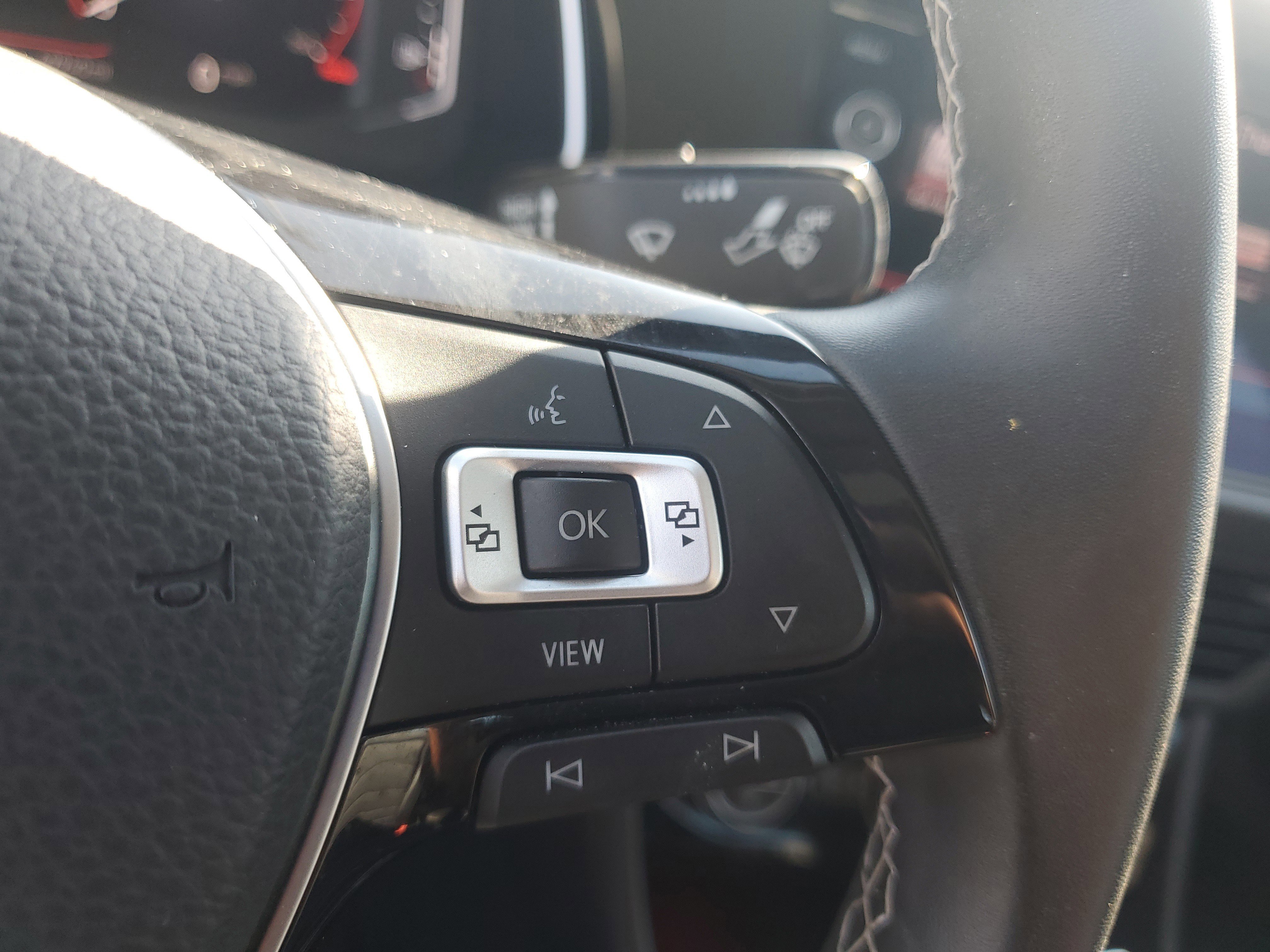 Used 2021 Volkswagen Jetta SEL image 16