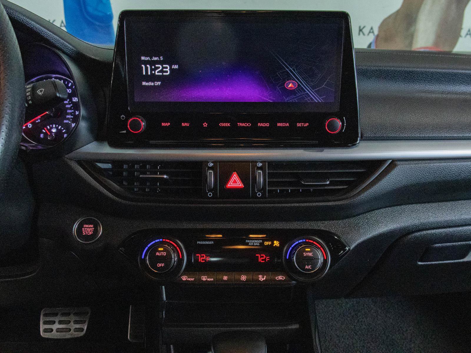 Used 2024 Kia Forte GT-Line image 4