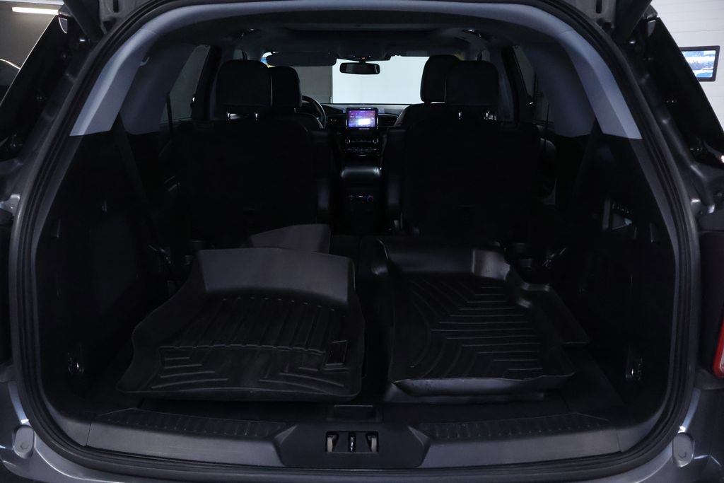 Used 2022 Ford Explorer Limited w/ Hybrid Equipment Group 310A image 14
