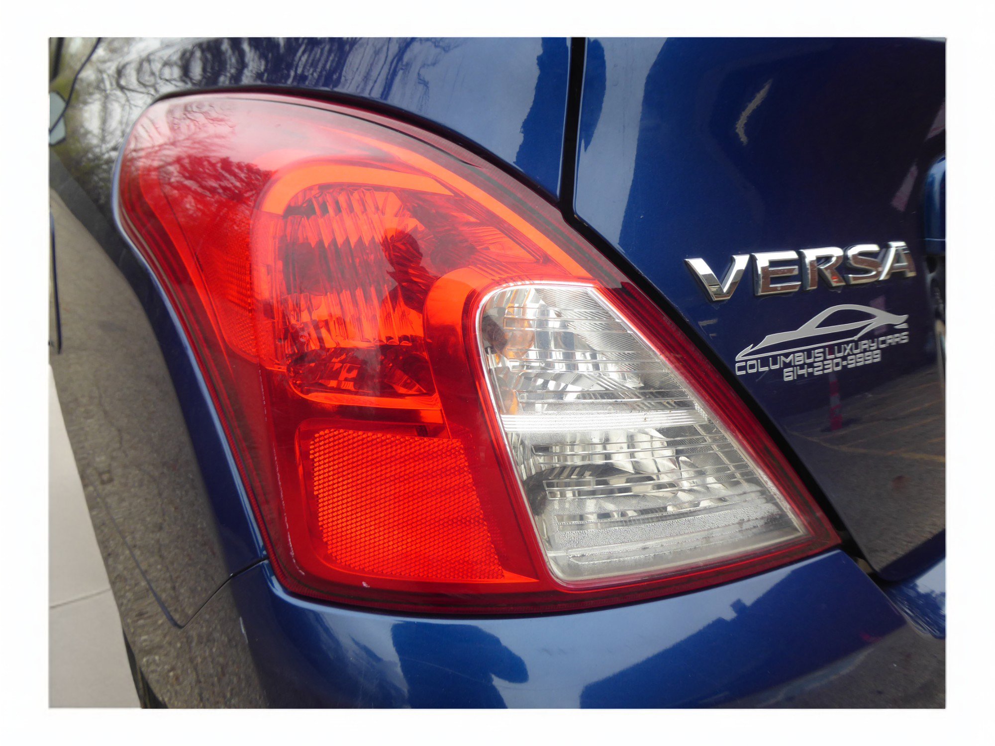 Used 2018 Nissan Versa SV w/ SV Special Edition Package image 23