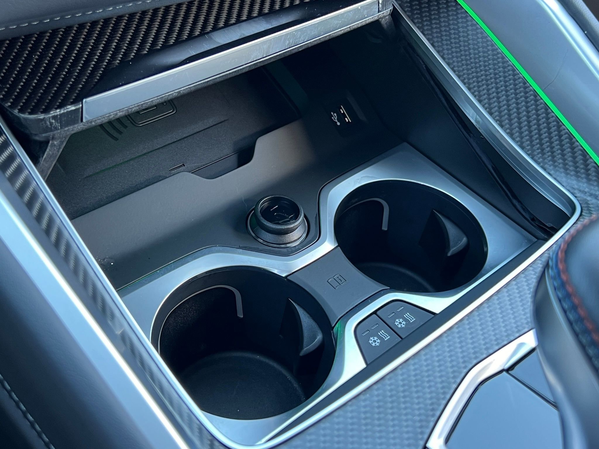 Used 2025 BMW XM image 32