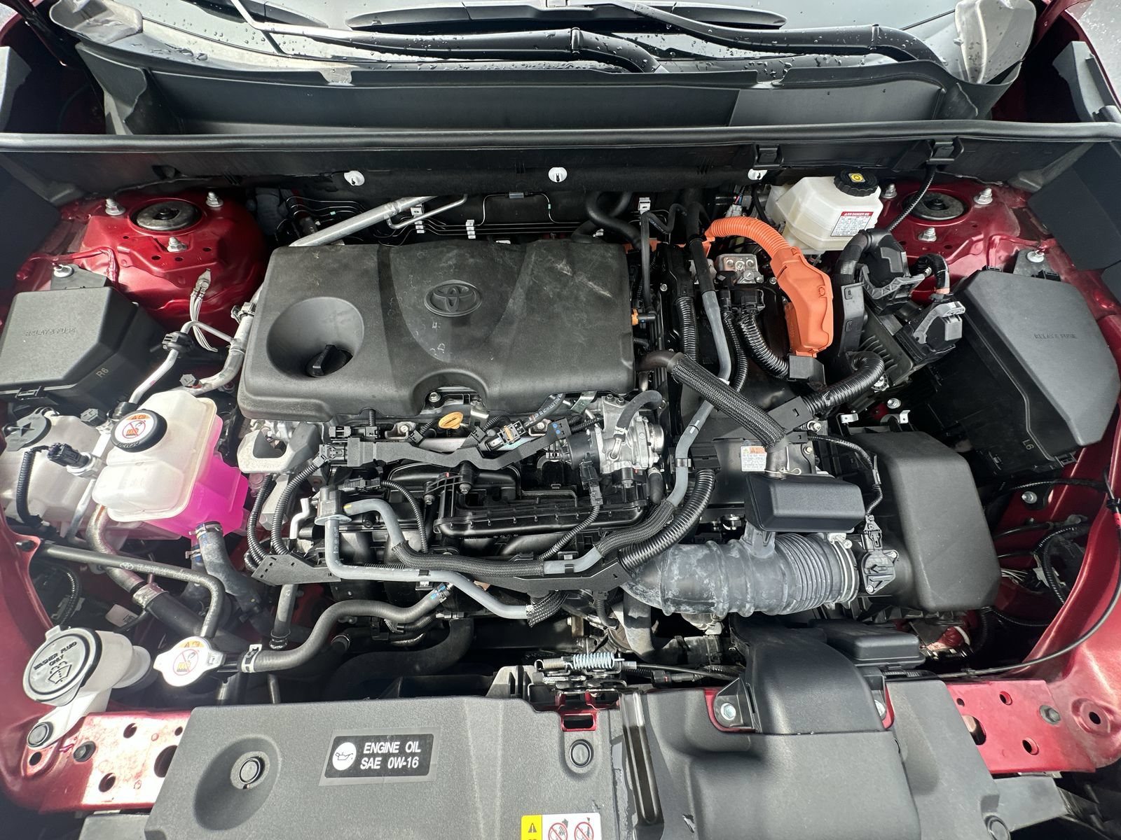 Used 2024 Toyota RAV4 LE AWD/4WD image 33