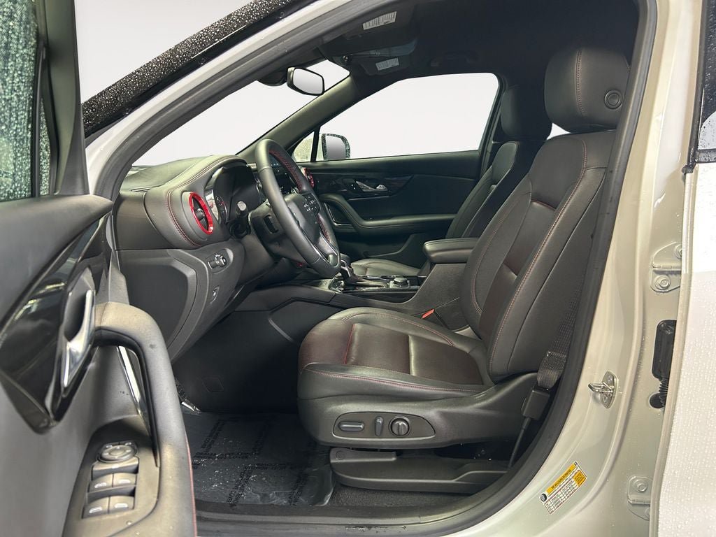 Used 2023 Chevrolet Blazer RS FWD image 15