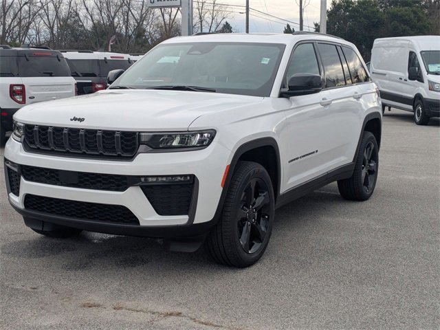 New 2026 Jeep Grand Cherokee Limited w/ Limited Altitude Package image 8
