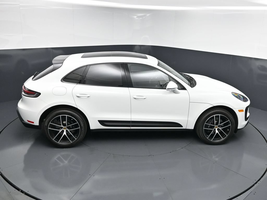 New 2026 Porsche Macan AWD/4WD image 20