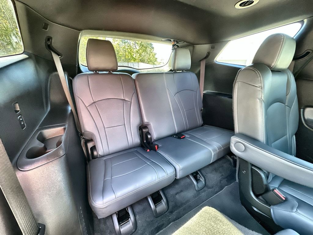 Used 2023 Buick Enclave Premium w/ Experience Buick Package image 27