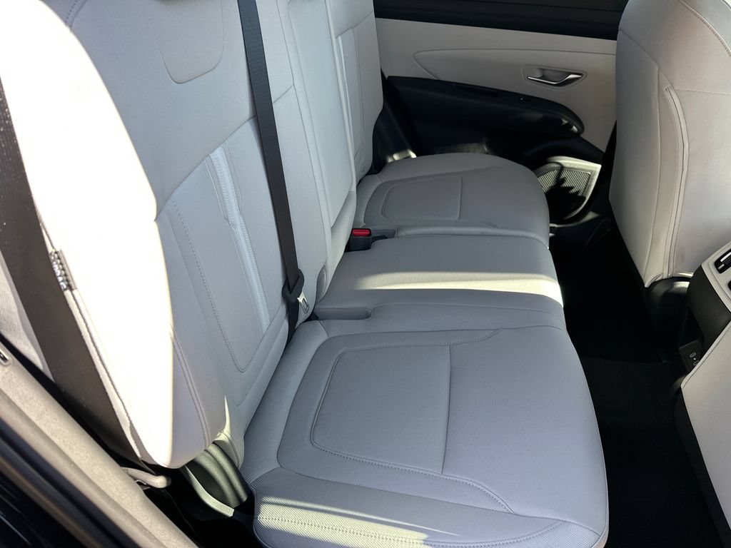 New 2026 Hyundai Tucson SEL FWD image 16