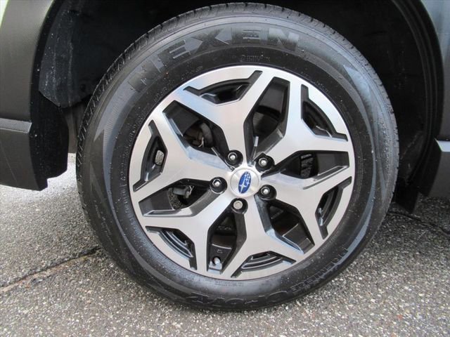 Used 2020 Subaru Forester Premium image 8