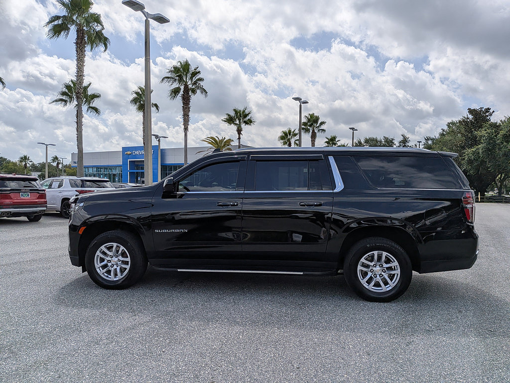 Certified 2024 Chevrolet Suburban LT AWD/4WD image 6