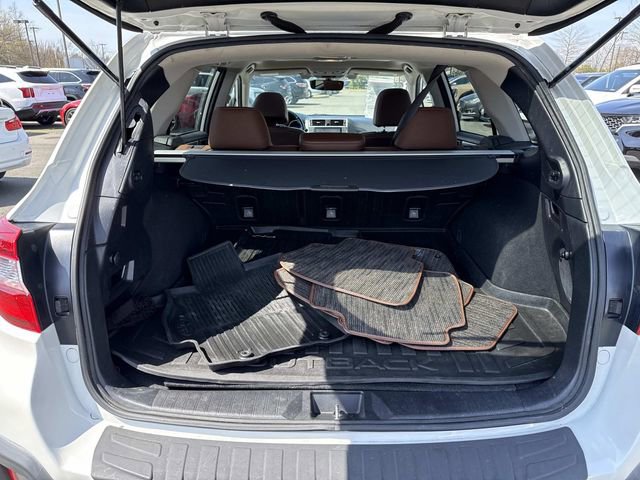 Used 2018 Subaru Outback 2.5i Touring image 12