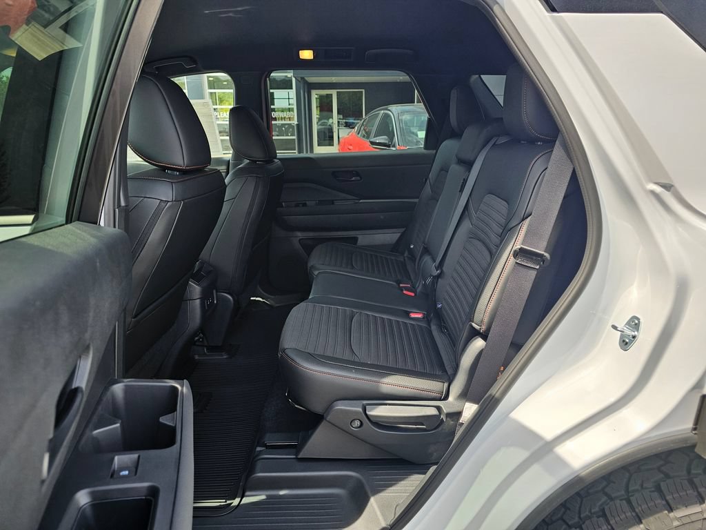 New 2026 Nissan Pathfinder Rock Creek AWD/4WD image 13