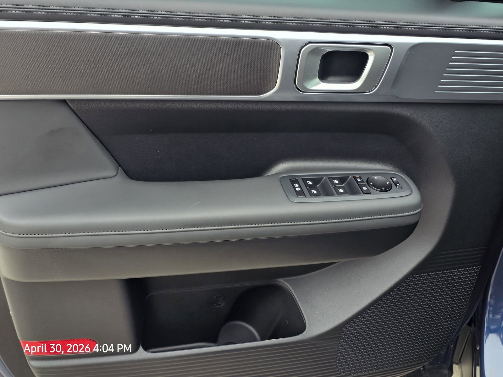 Used 2026 Hyundai Santa Fe SEL FWD image 14
