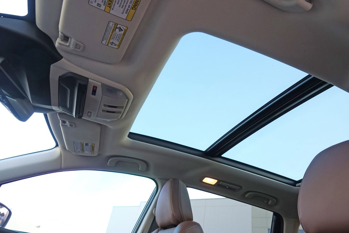 Used 2023 Subaru Ascent Touring image 9