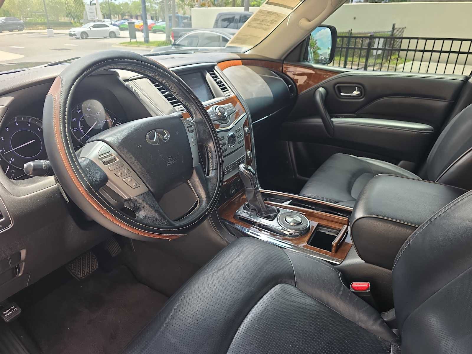 Used 2019 INFINITI QX80 Luxe RWD image 17