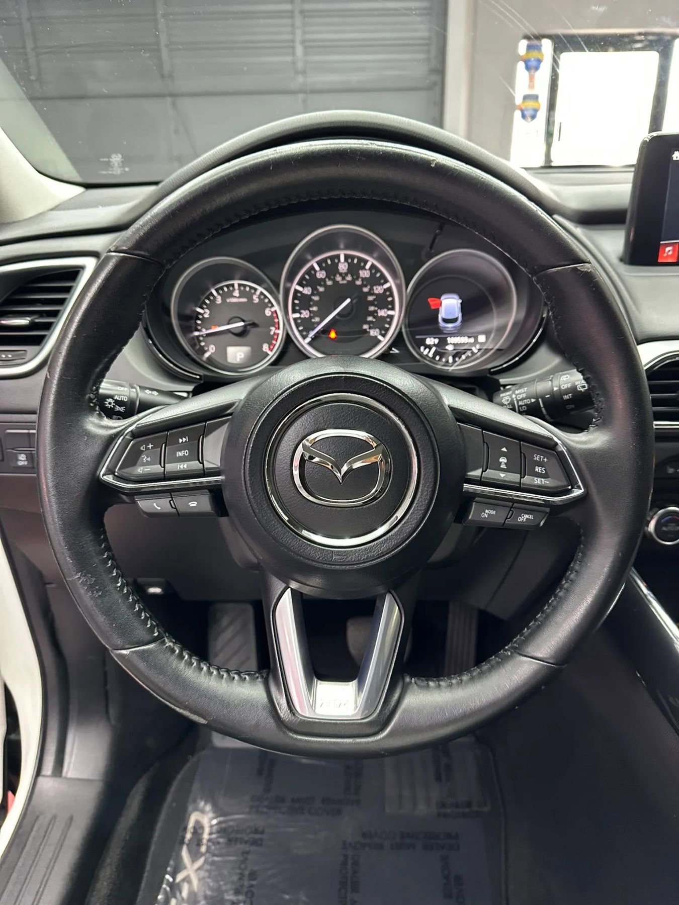Used 2018 MAZDA CX-9 Touring FWD image 13