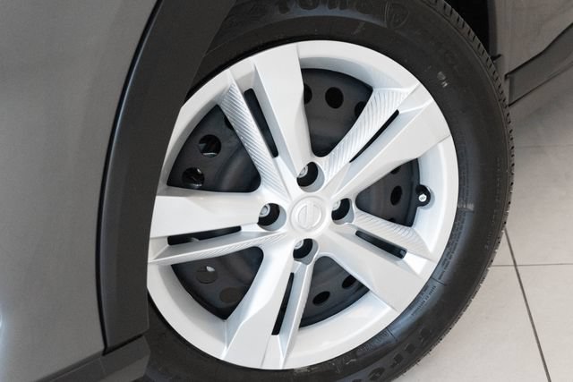 Used 2024 Nissan Kicks S FWD video 2