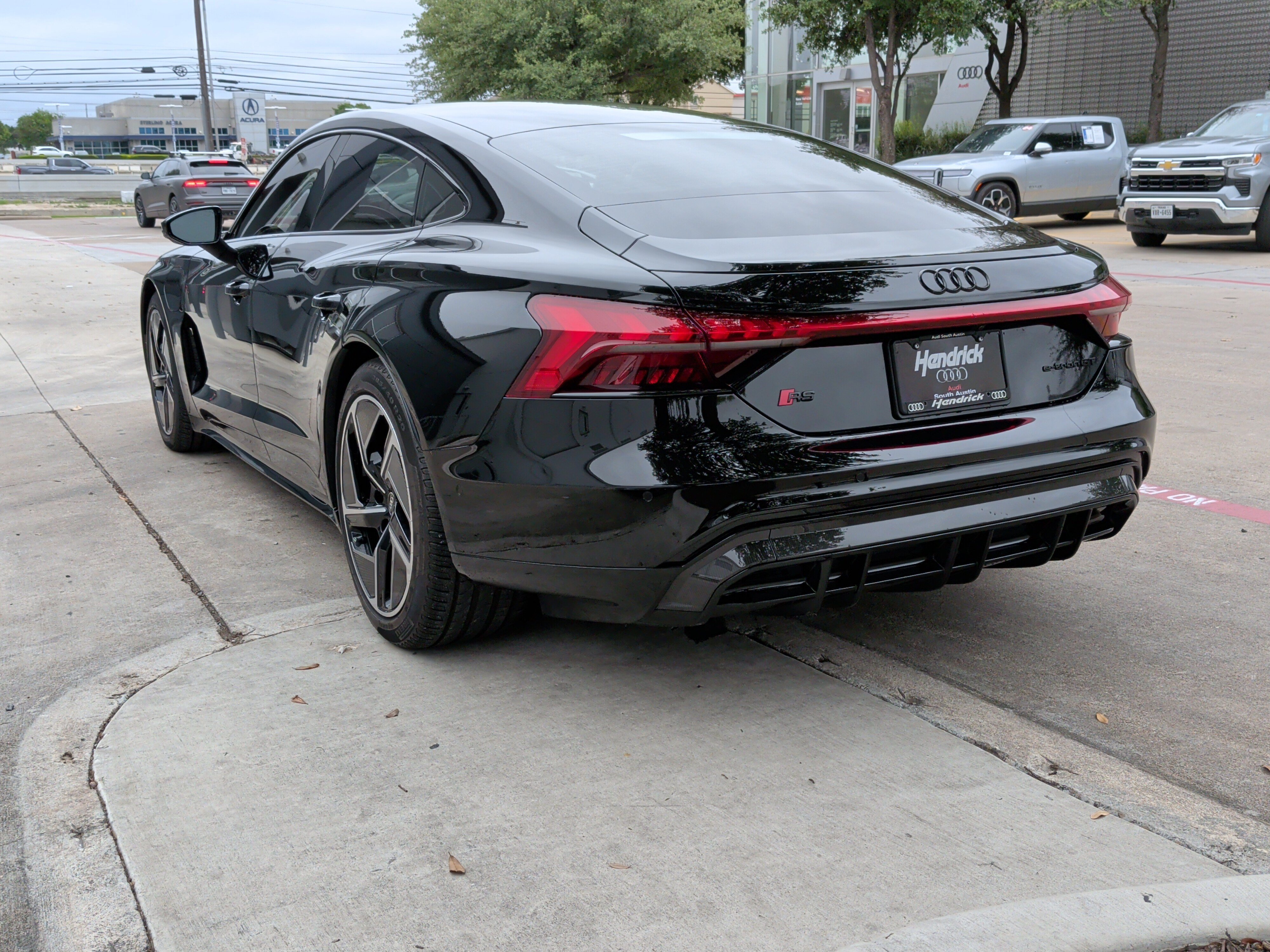 Certified 2023 Audi RS e-tron GT w/ Carbon Performance Package AWD/4WD image 8