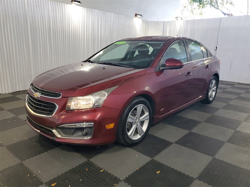 Used 2015 Chevrolet Cruze LT w/ RS Package image 3