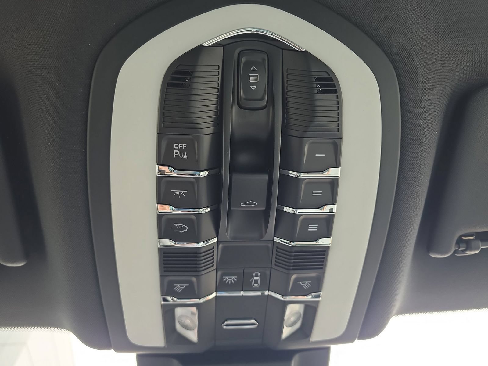 New 2026 Porsche Macan S AWD/4WD image 24