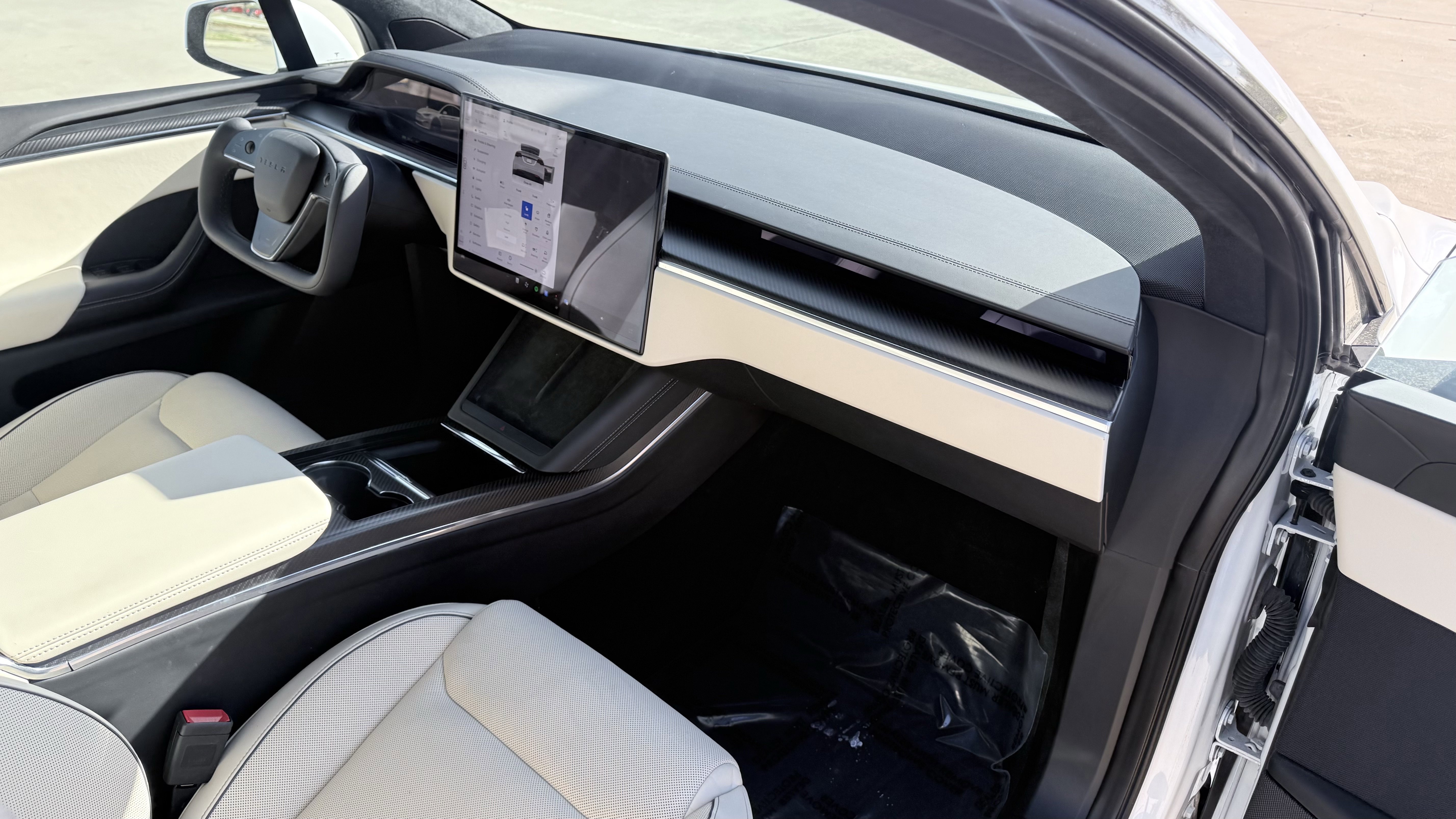 Used 2023 Tesla Model X Plaid image 54