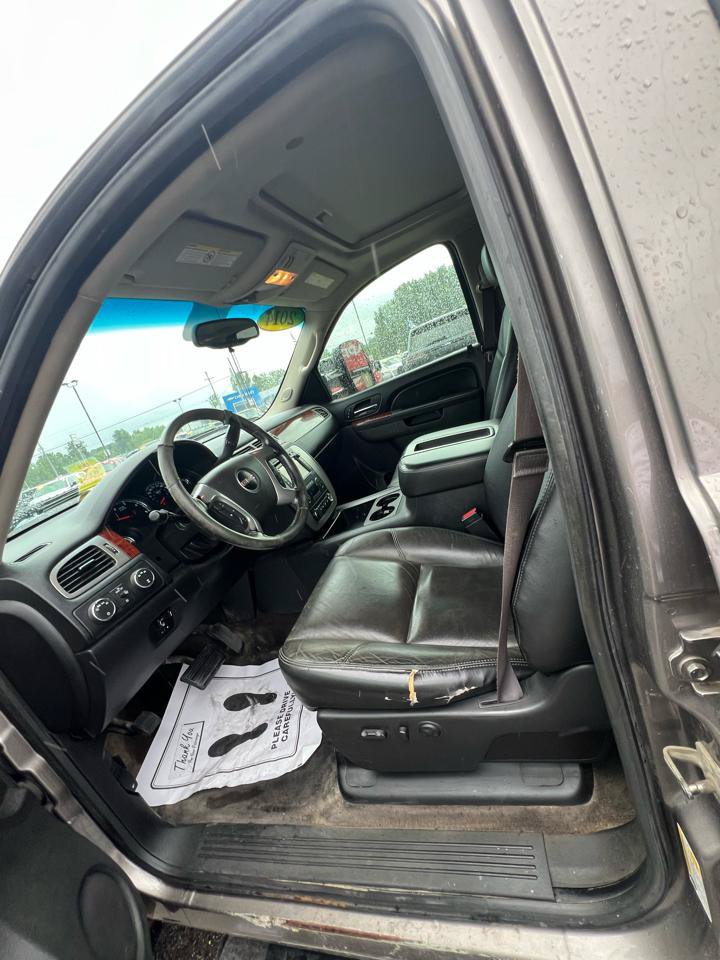 Used 2014 GMC Sierra 3500 SLT AWD/4WD image 9