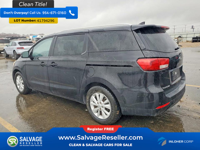 Used 2015 Kia Sedona LX FWD image 3