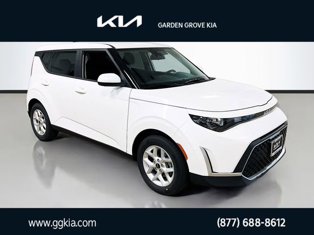 New 2025 Kia Soul LX