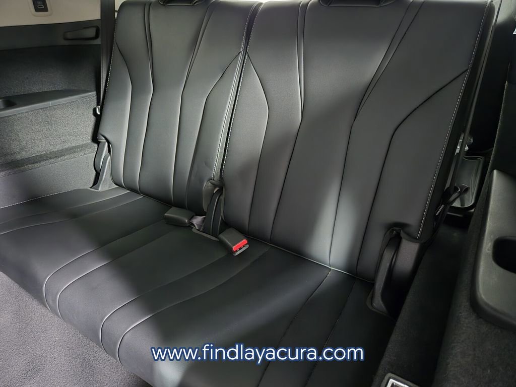 Used 2023 Acura MDX SH-AWD w/ Advance Package image 14