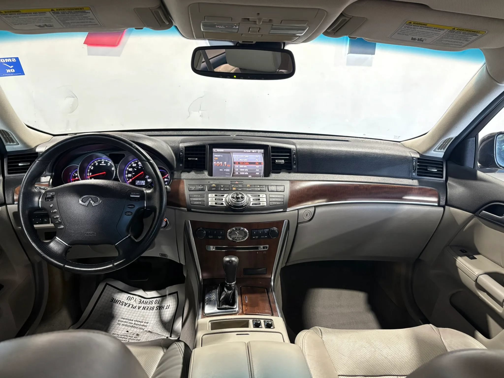 Used 2008 INFINITI M35 w/ Technology Pkg RWD image 16