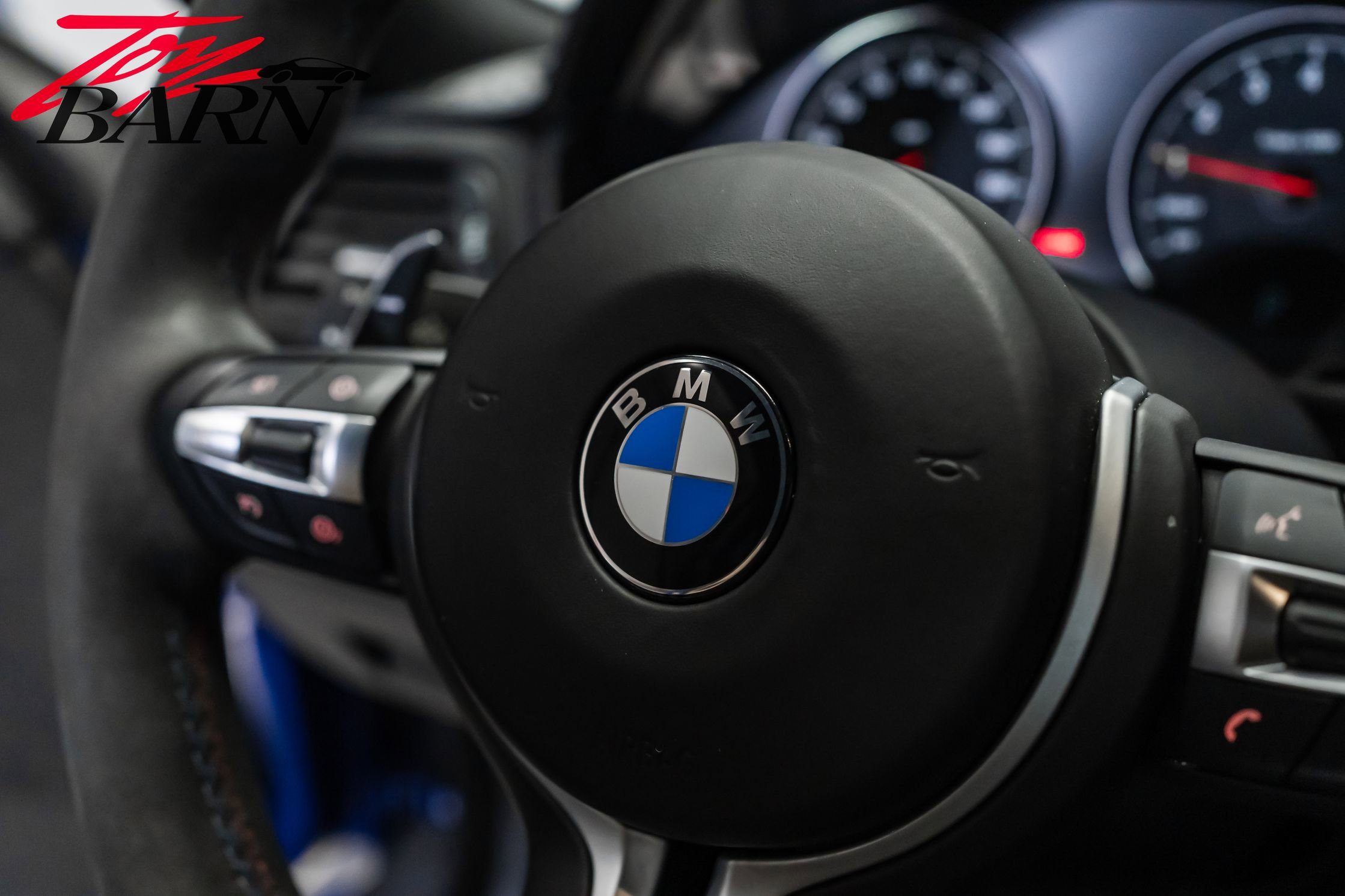 Used 2019 BMW M4 CS w/ Executive Package image 33