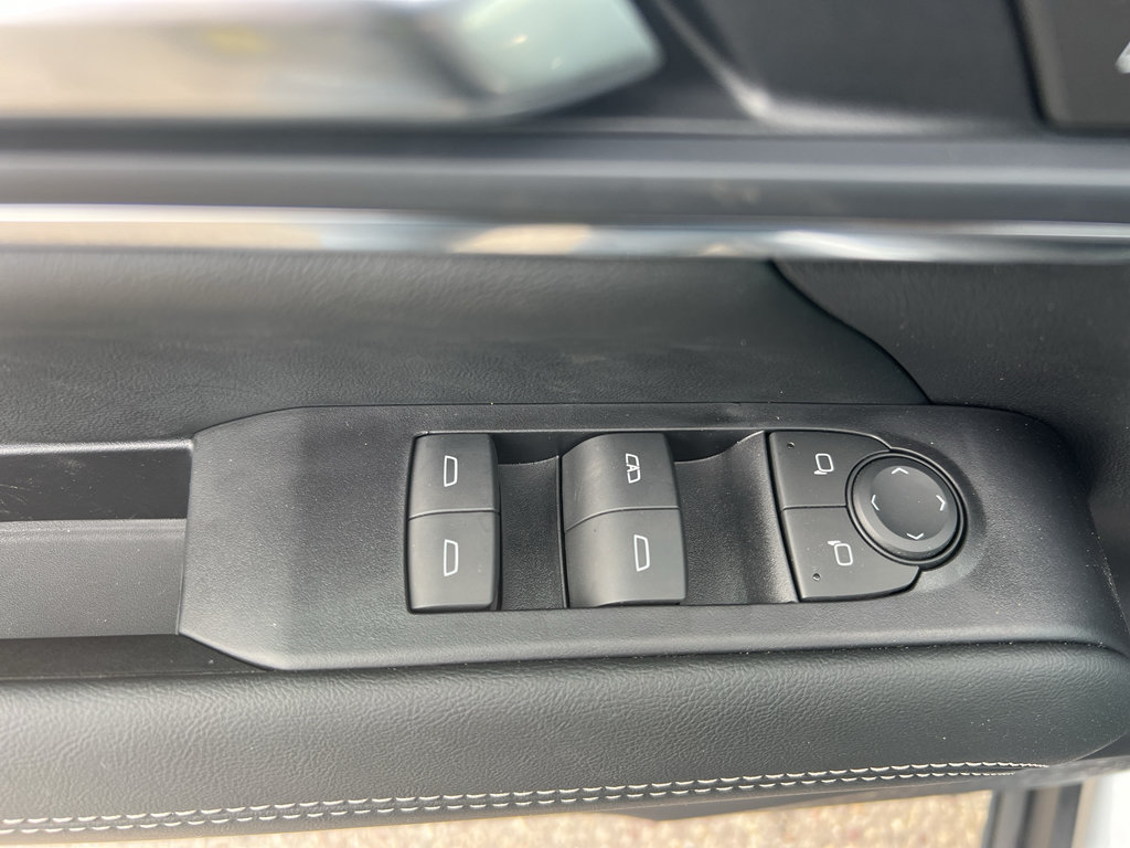 New 2027 GMC Terrain Elevation AWD/4WD image 16
