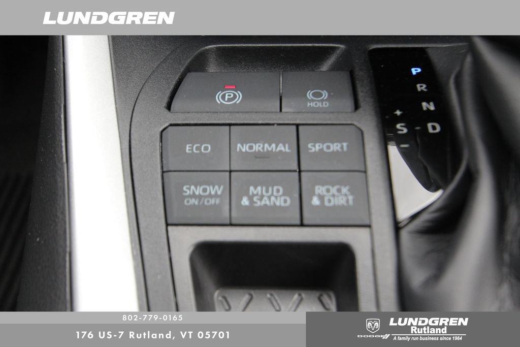 Used 2025 Toyota RAV4 XLE w/ Convenience Package AWD/4WD image 38