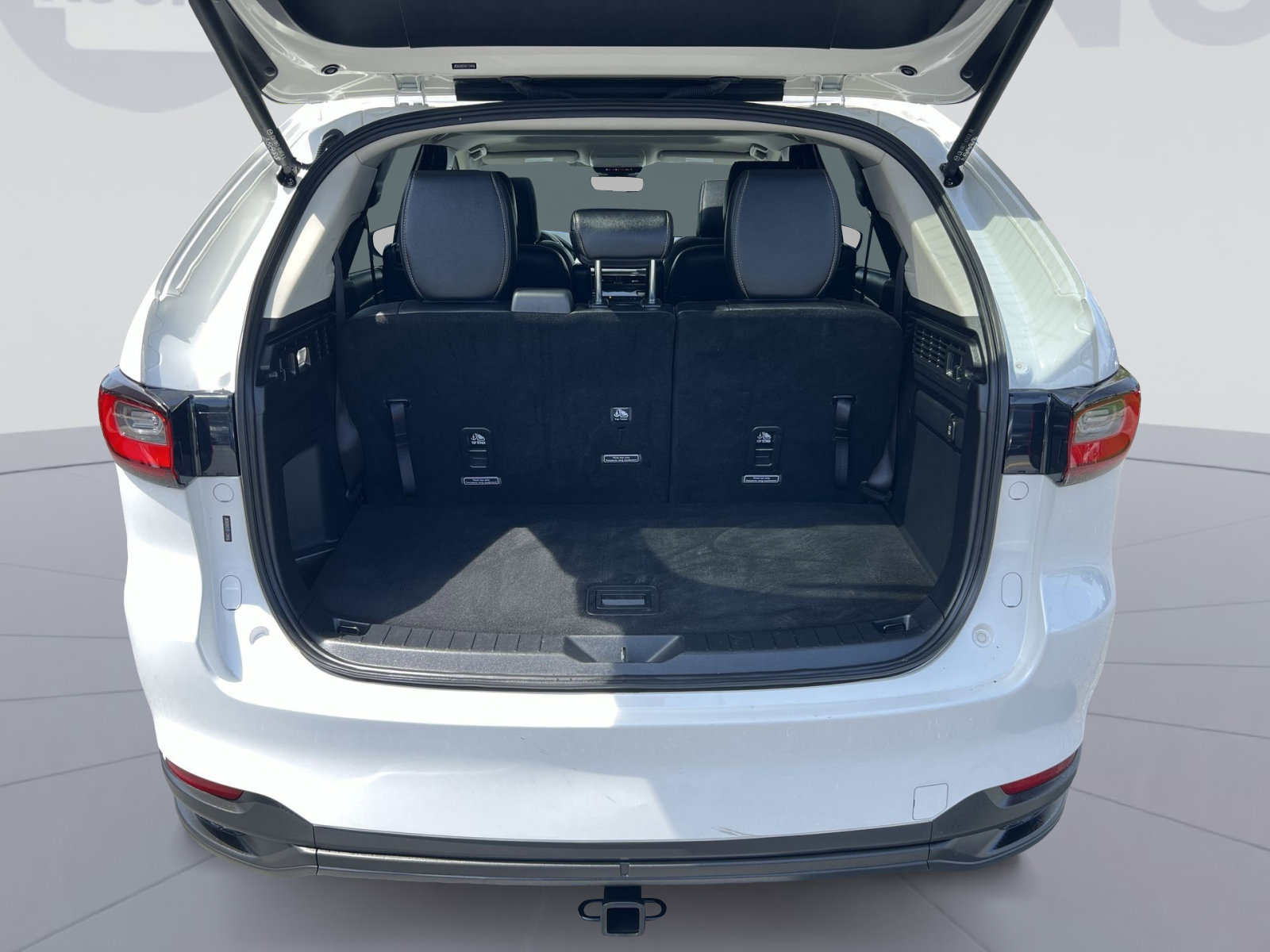 Used 2024 MAZDA CX-90 3.3 Turbo w/ Preferred Package image 33