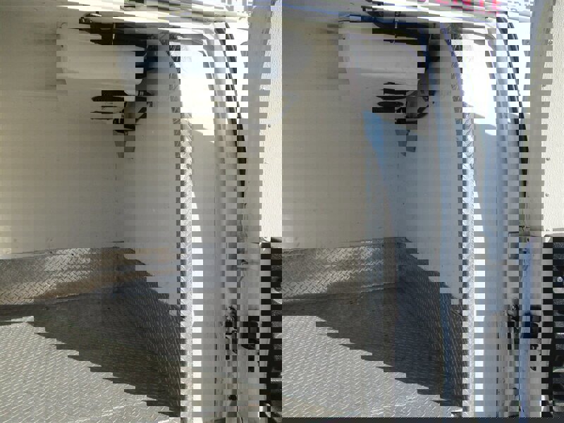 Used 2016 GMC Savana 3500 Extended image 11