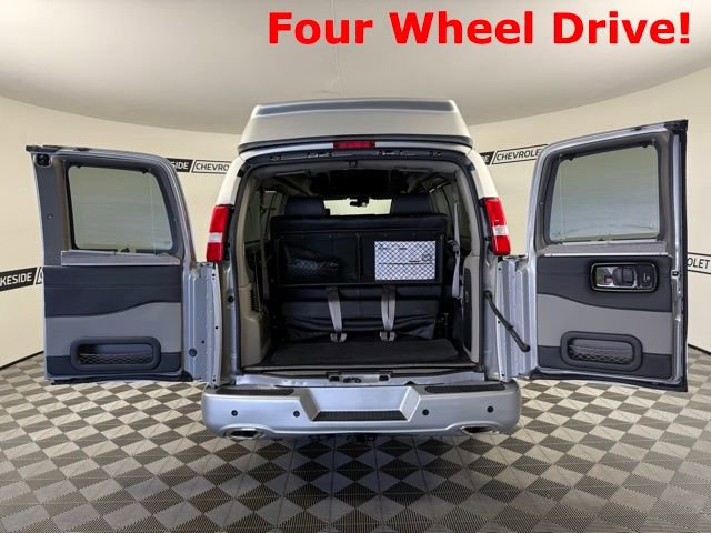 New 2024 Chevrolet Express 2500 Extended image 12