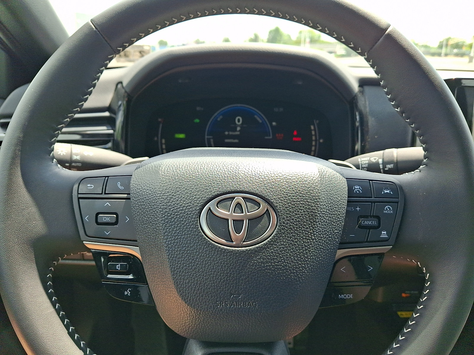 Used 2026 Toyota Camry SE FWD image 18
