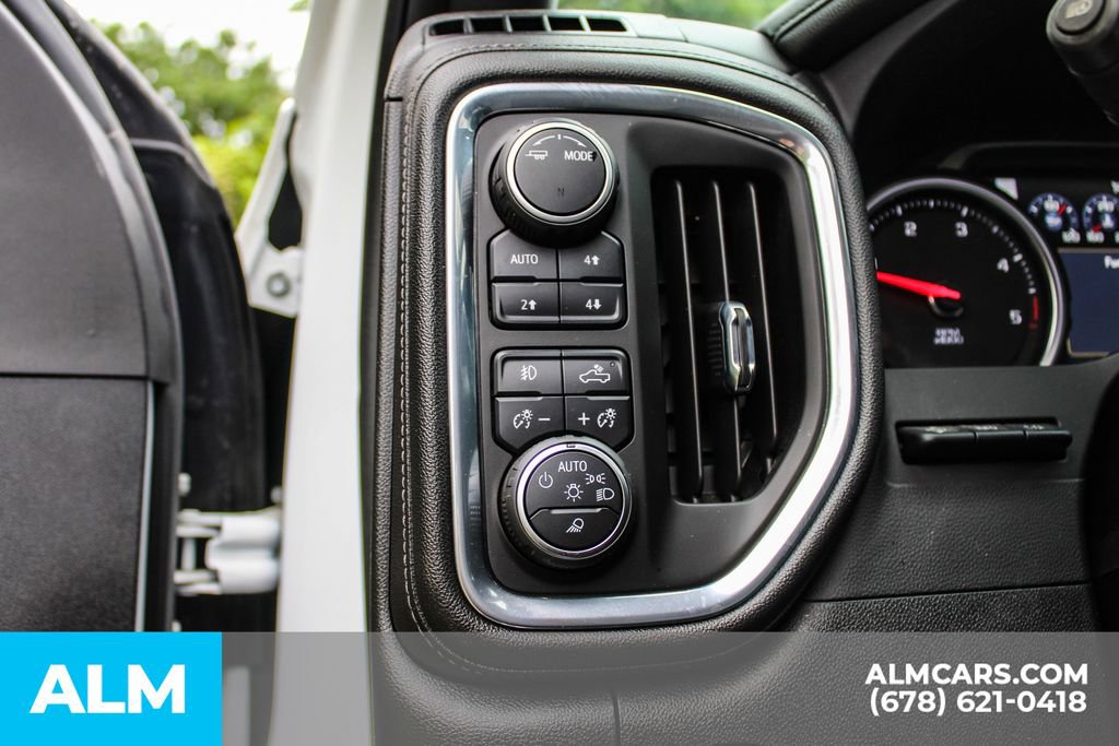 Used 2022 Chevrolet Silverado 3500 High Country w/ Technology Package AWD/4WD image 27