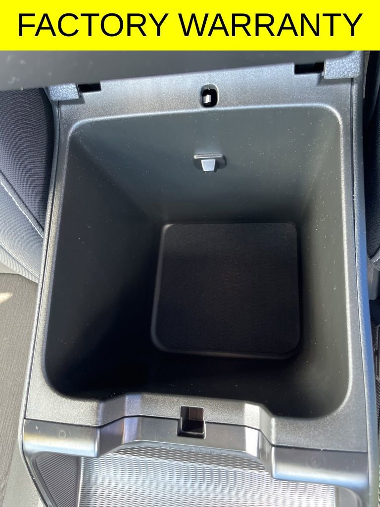 Used 2024 Jeep Grand Cherokee Laredo w/ Trailer Tow Package AWD/4WD image 29